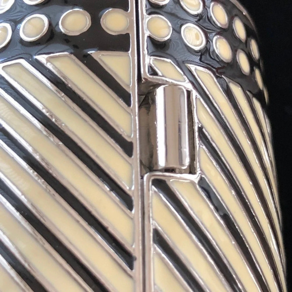 New Banana Republic Large Geo Cuff Bracelet Silver - Picture 3 of 5